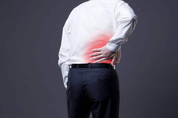 dureri lombare de spate durere ascuțită de brâu în spate