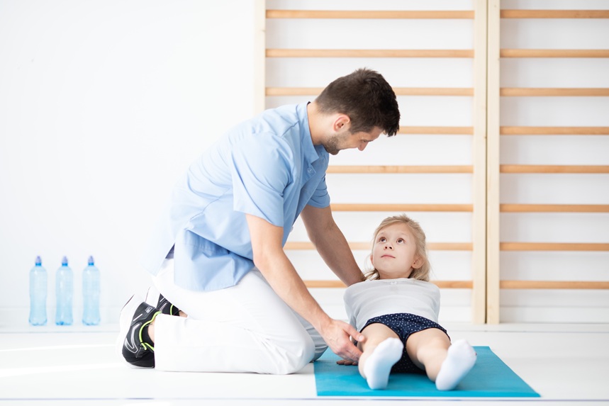 Terapie pentru întârzieri motorii la copii