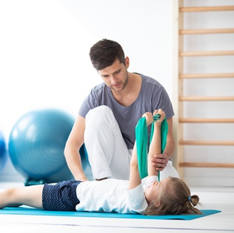 Terapie pentru &icirc;nt&acirc;rzieri motorii la copii