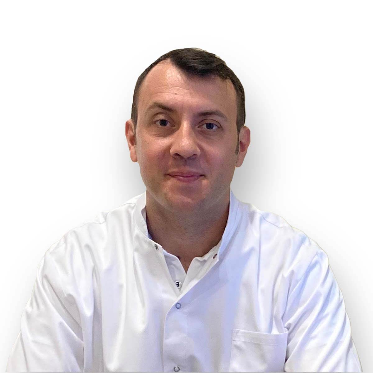 DR. MARIUS TRANDAFIR