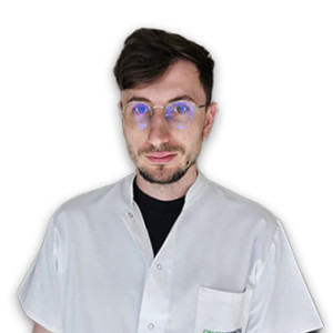 DR. FELIX VIERU